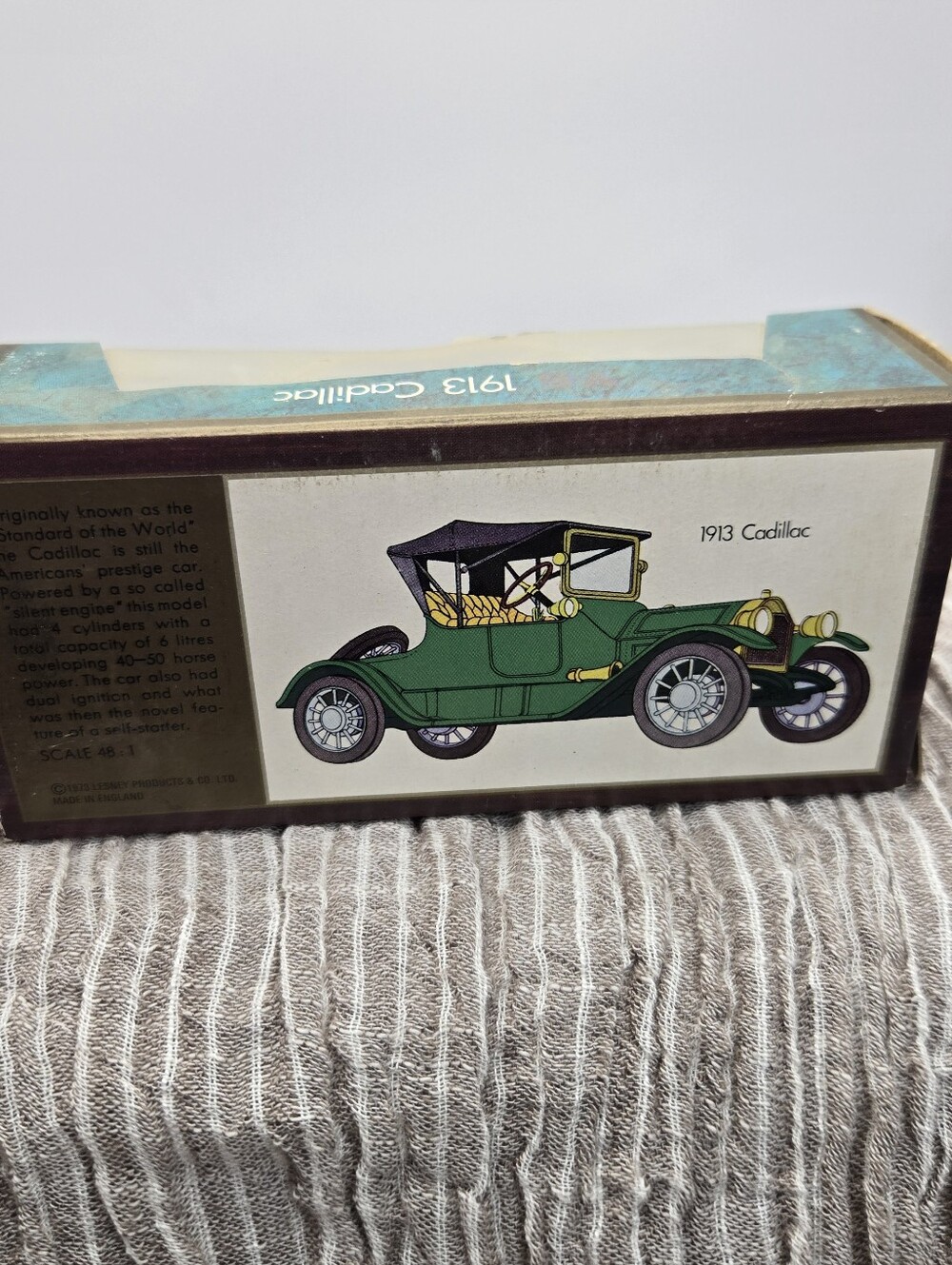 Vintage Matchbox Models of Yesteryear Diecast Y-6 1913 Cadillac Green And Gold - Picture 6 of 8